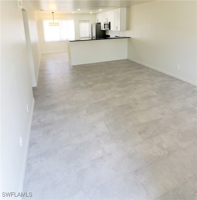 Building Photo - 4617 SW 8th Pl