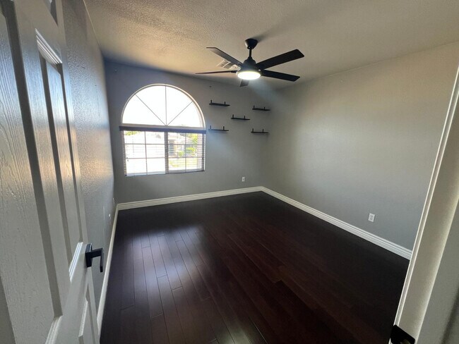 Building Photo - 11175 W Ashley Chantil Dr