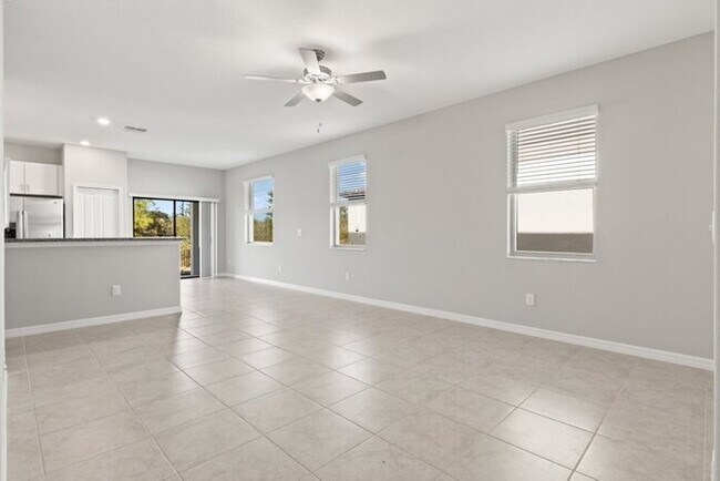 Building Photo - Brand New Tomehome for RENT in Willow Square