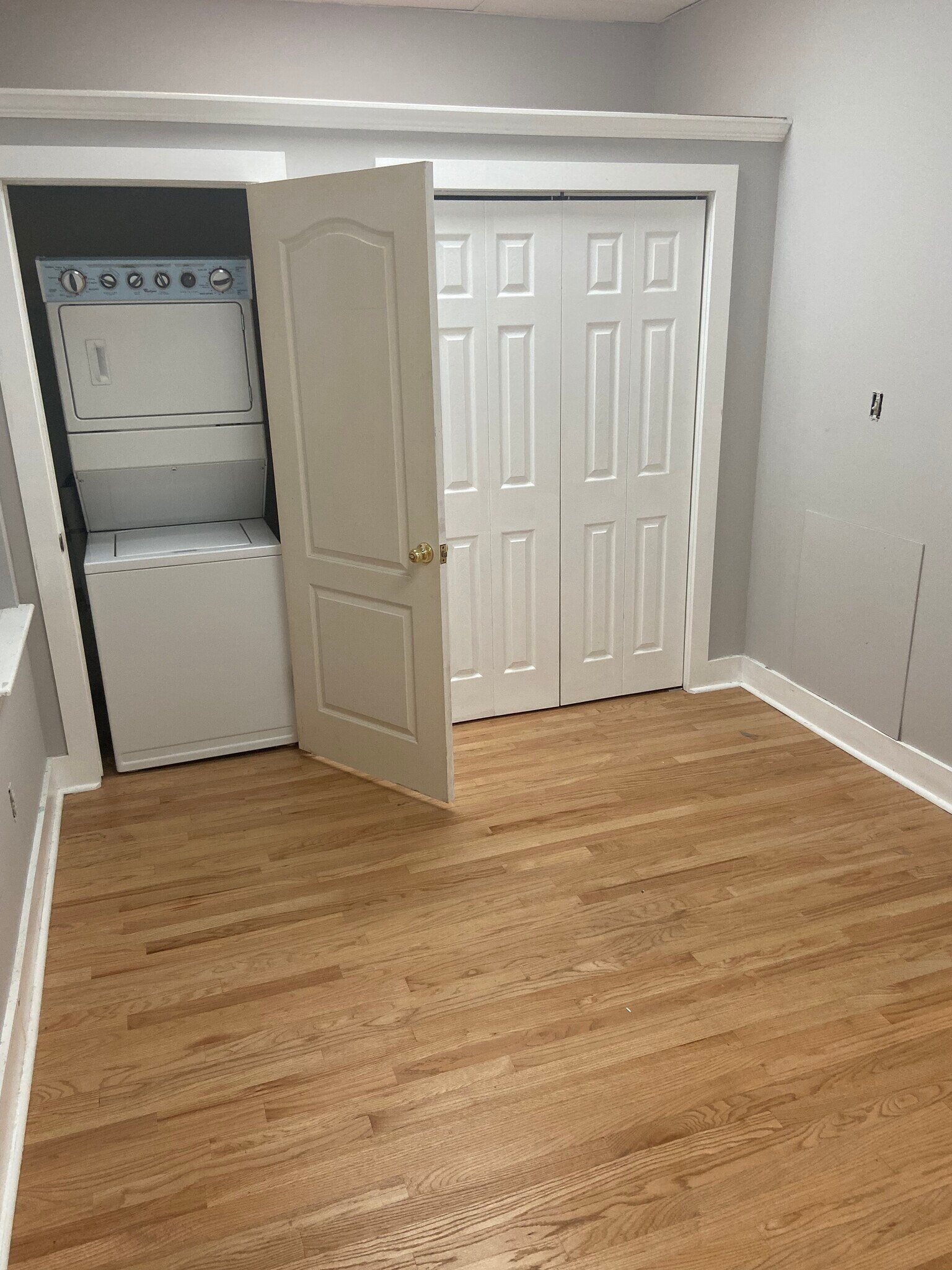 Building Photo - 312 N Washington Ave