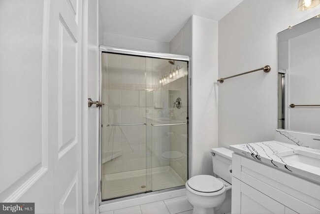 Building Photo - 1302 Clayborne House Ct