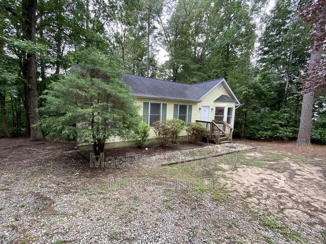 Building Photo - 507 Montgomery Dr