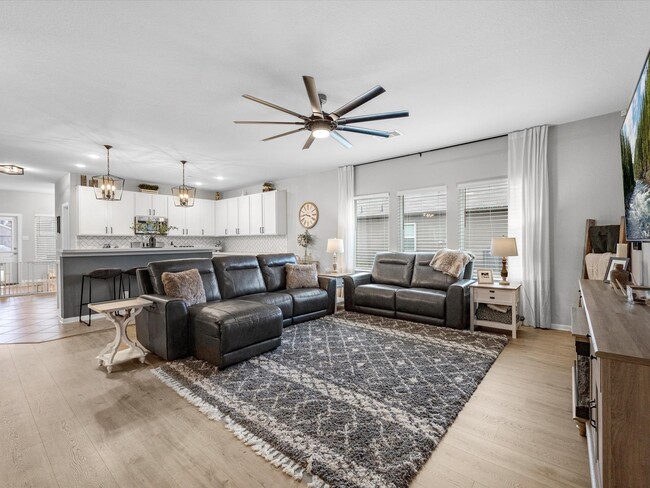 Building Photo - 1123 Station Manor Ln