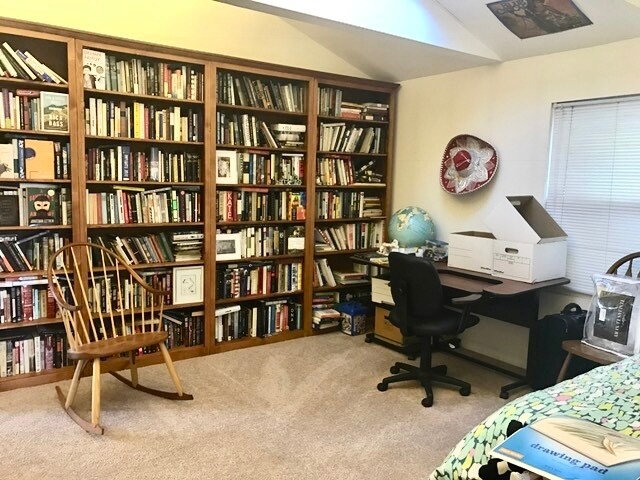 Building Photo - 1933 N Sedgwick St