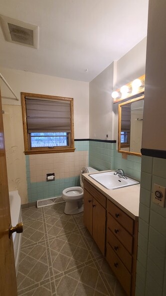 Building Photo - 4603 Martha Ln