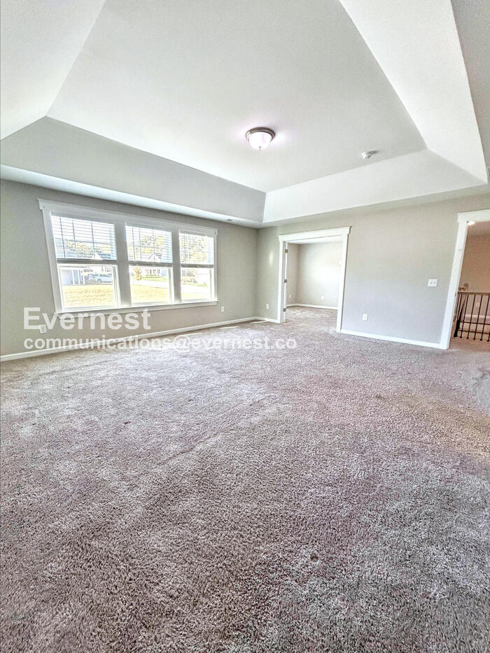 Building Photo - 248 Pilot Bluff Dr