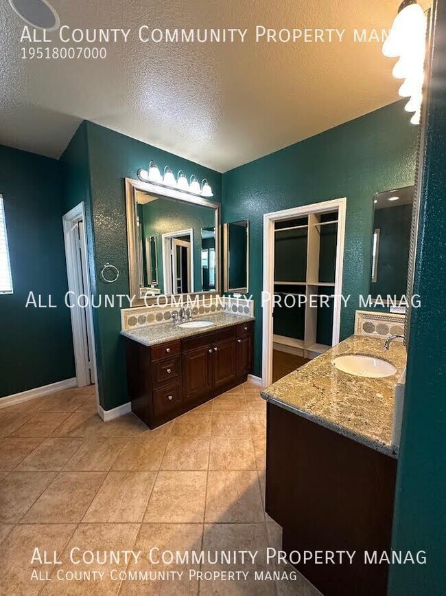 Building Photo - 18066 Lemon Dr