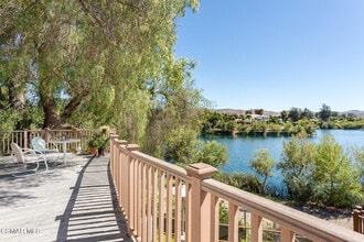 Building Photo - 1052 Hacienda Dr