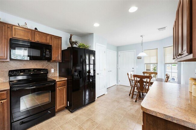 Building Photo - 104 Monument Hill Trail