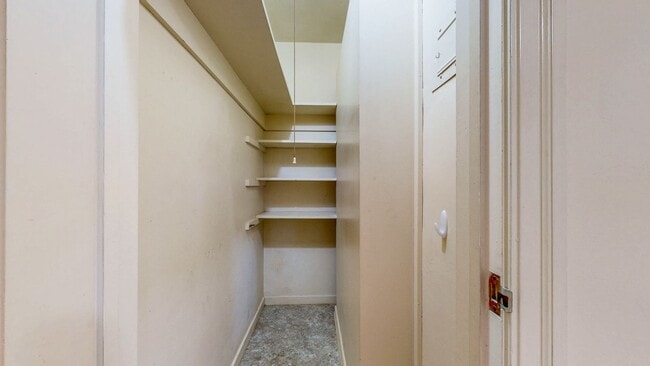 Building Photo - PURE Property Management -  Charming 2BR/1...