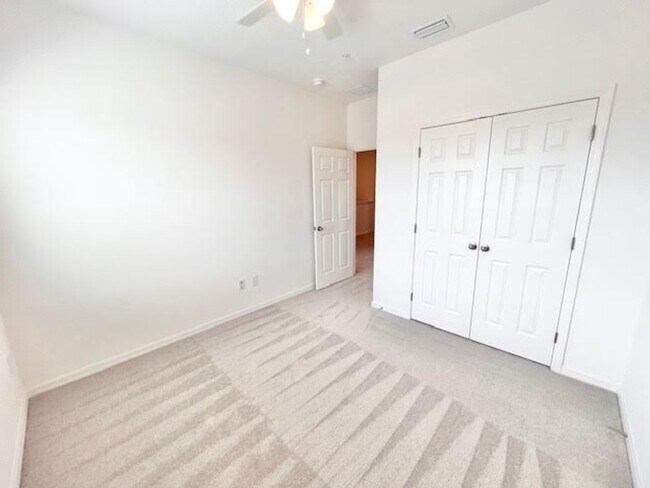 Building Photo - 1638 Acclaim Rd
