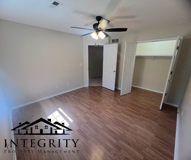 Building Photo - 19790 Stirrup Ln