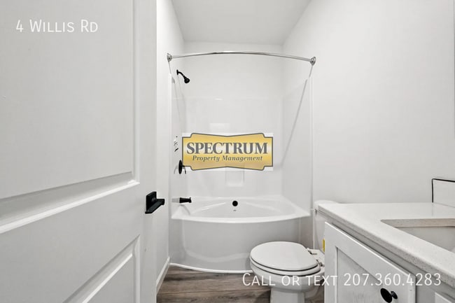 Building Photo - 4 Willis Rd