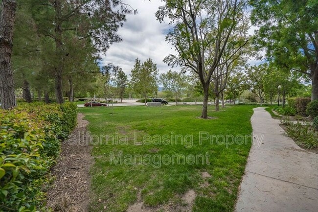 Building Photo - 23420 Waterway Ln