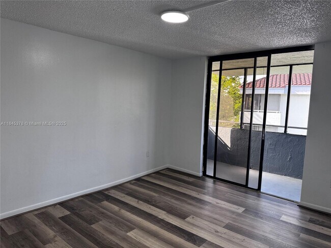 Building Photo - 8255 SW 152nd Ave