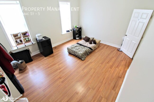 Primary Photo - Room for Rent- Clean, Private Room for Ren...