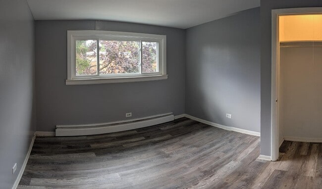 Building Photo - 3017 Bright St