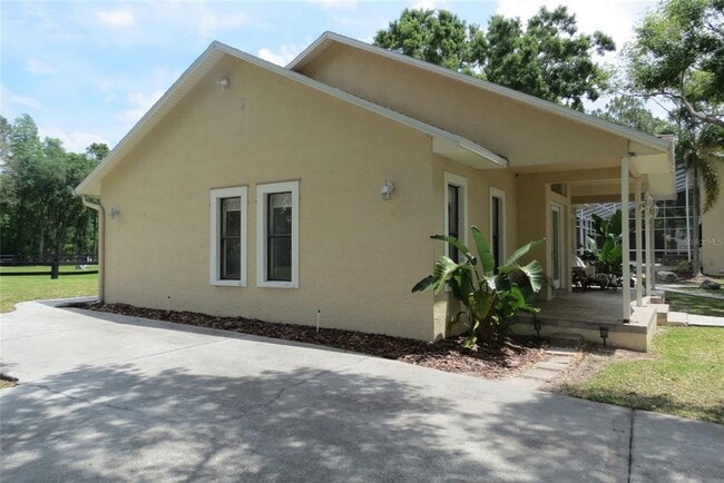 Building Photo - 11521 Innfields Dr