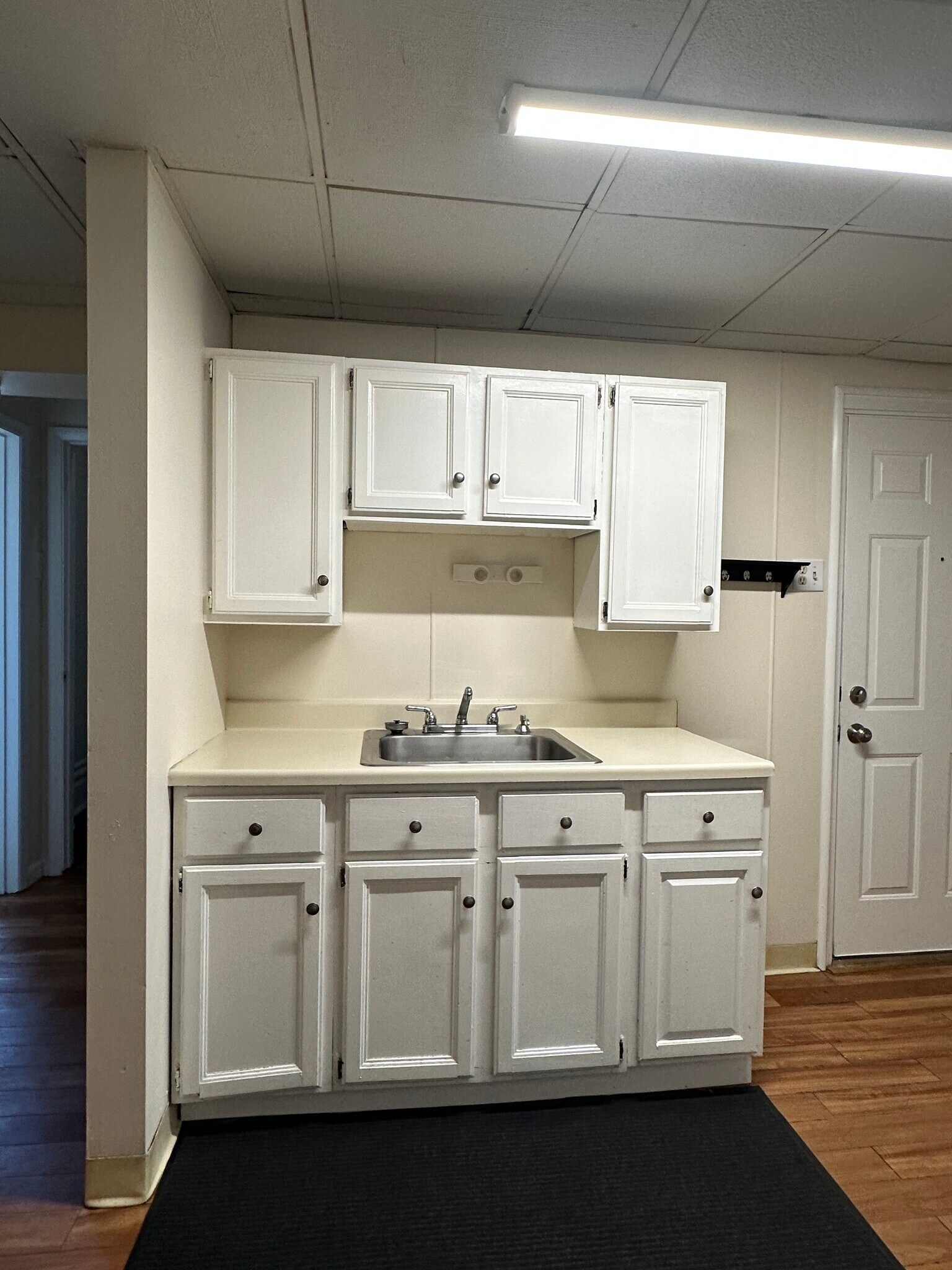 Building Photo - 134 Sherman St