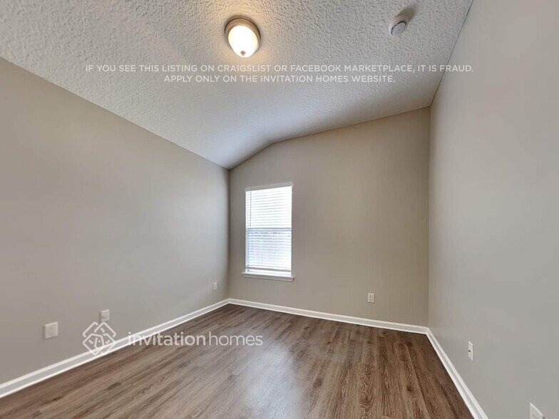 Building Photo - 540 Millhouse Ln