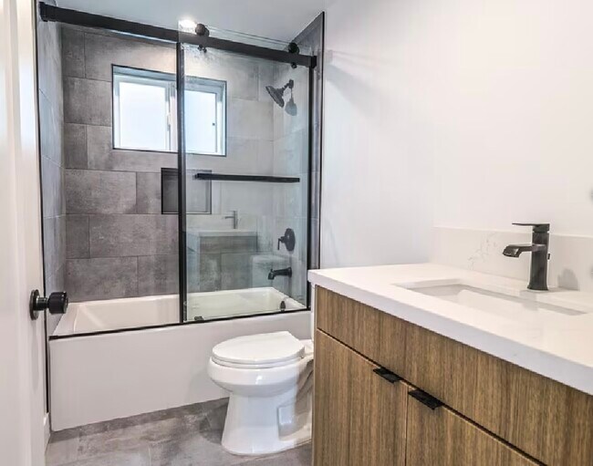 Building Photo - 6222 Banner Ave