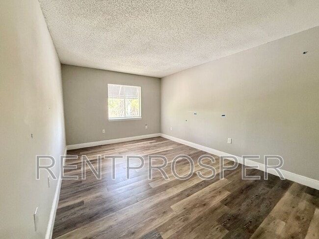 Building Photo - 4111 S Semoran Blvd