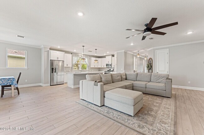Building Photo - 324 Windley Dr