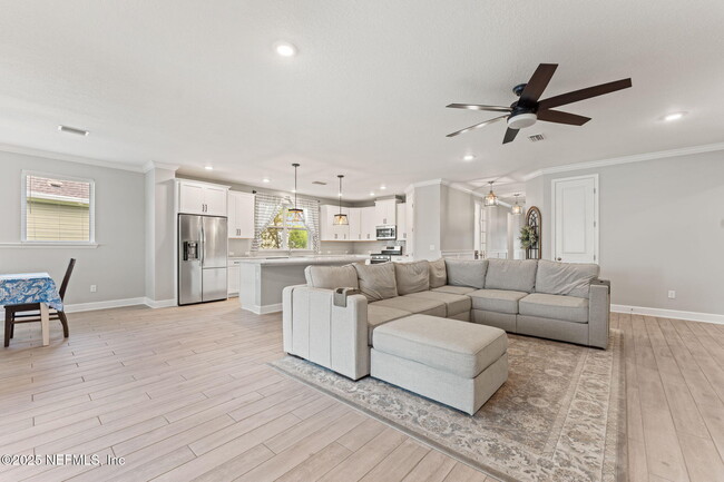 Building Photo - 324 Windley Dr