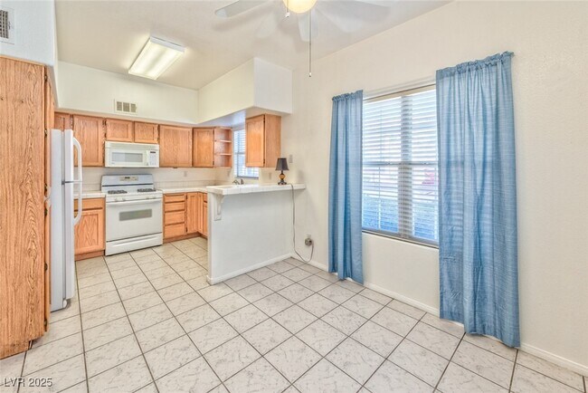 Building Photo - 520 Arrowhead Trail