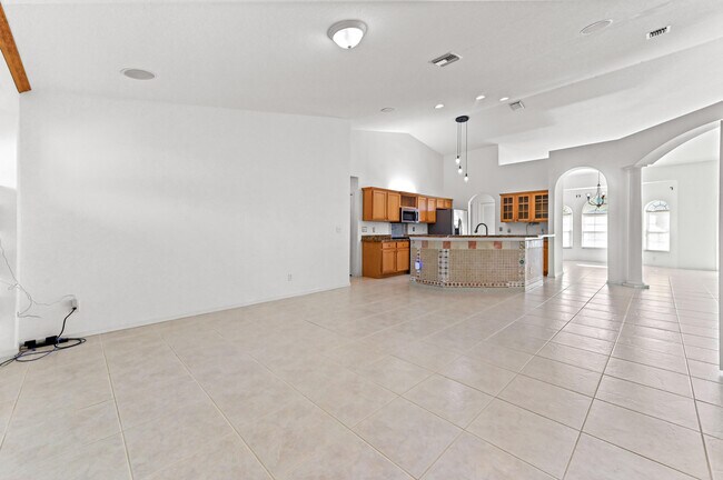 Building Photo - 681 SW Saragossa Ave