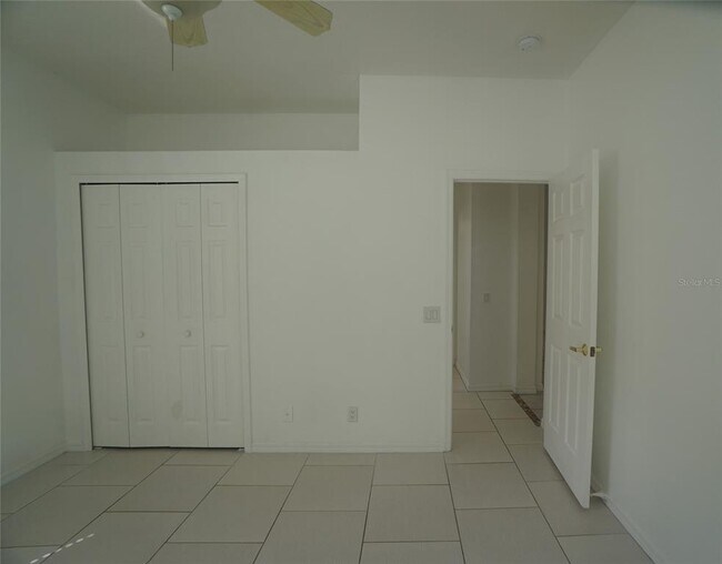 Building Photo - 10214 Evergreen Hill Dr
