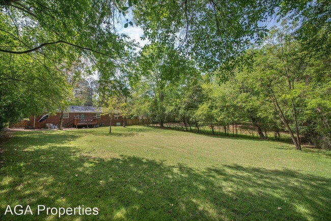 Building Photo - 4 br, 2 bath House - 180 Sherwood Drive