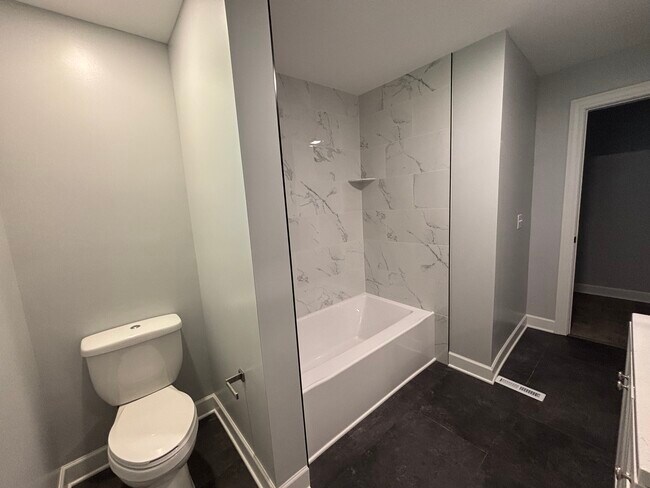 Building Photo - 239 West Ave