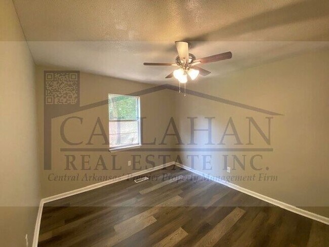 Building Photo - Midtown 2 Bedroom Townhome