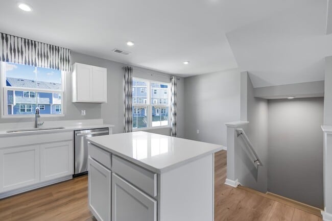 Building Photo - 1011 Chevy Park Lndg