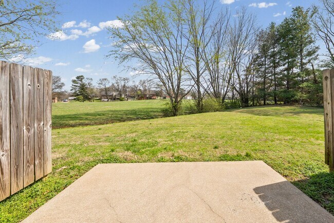 Building Photo - 280 Timber Ct Dr