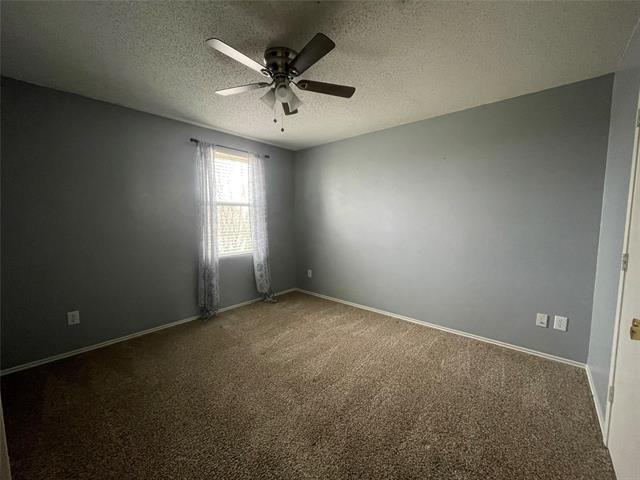 Building Photo - 2900 Sheridan Ln