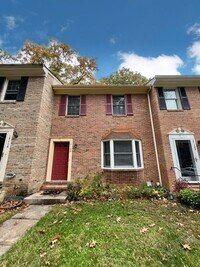 Building Photo - 17120 Briardale Rd