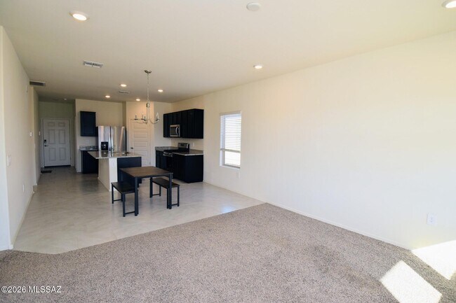 Building Photo - 10155 N Leopard Gecko Terrace