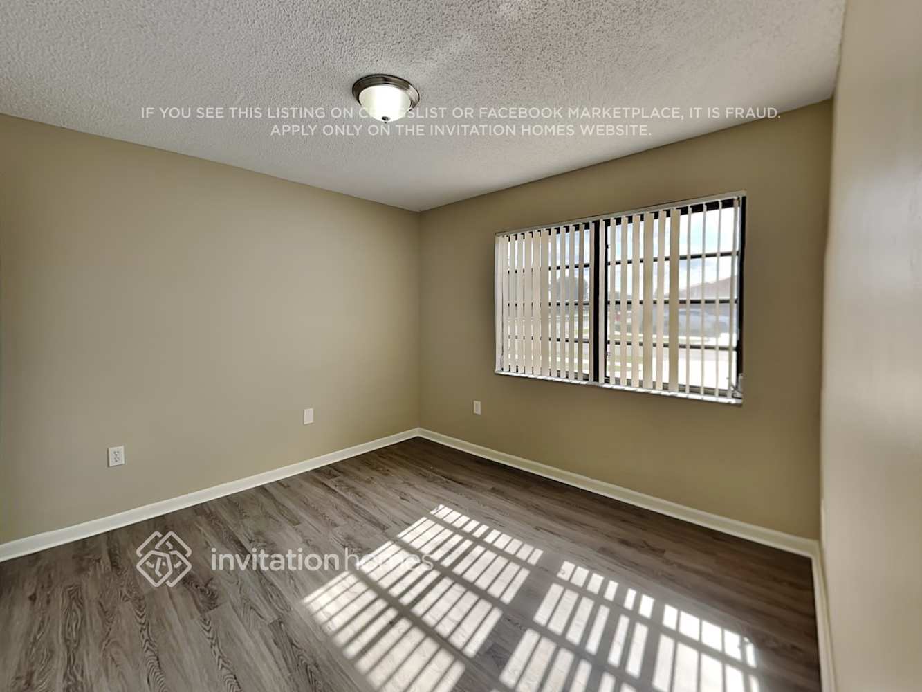 Building Photo - 13203 SW 40th Terrace