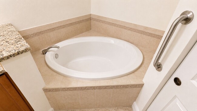 Building Photo - 6552 Moorings Point Cir