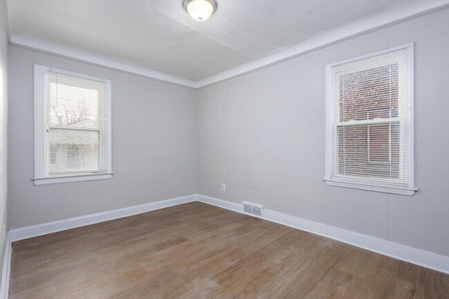 Building Photo - 11222 Wayburn St