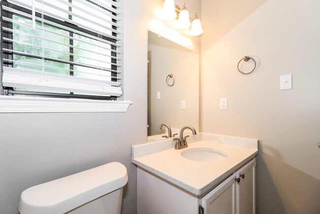 Building Photo - 7579 Valley Mist Dr