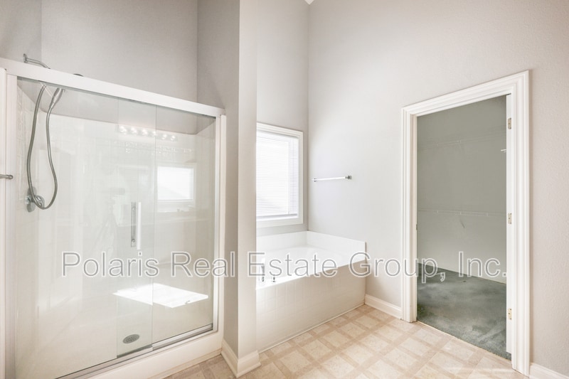 Building Photo - 3409 Firethorn Drive