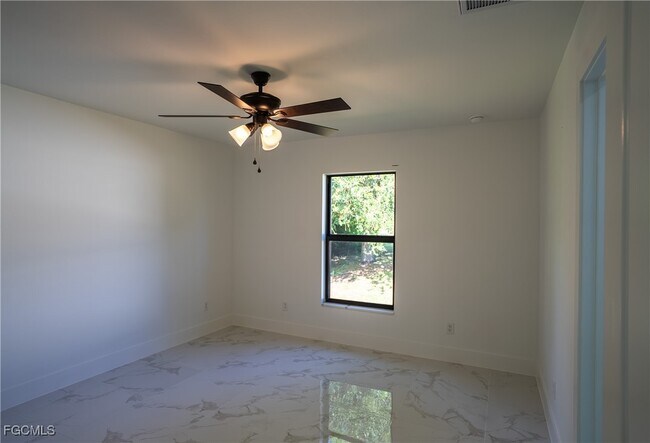 Building Photo - 4935 Leonard Blvd S