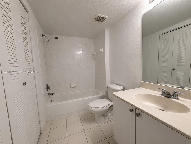 Building Photo - 15410 SW 284th St