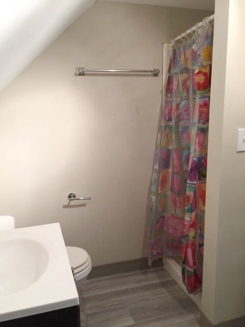 Master Suite Full Bath - 2226 Lewis Dr
