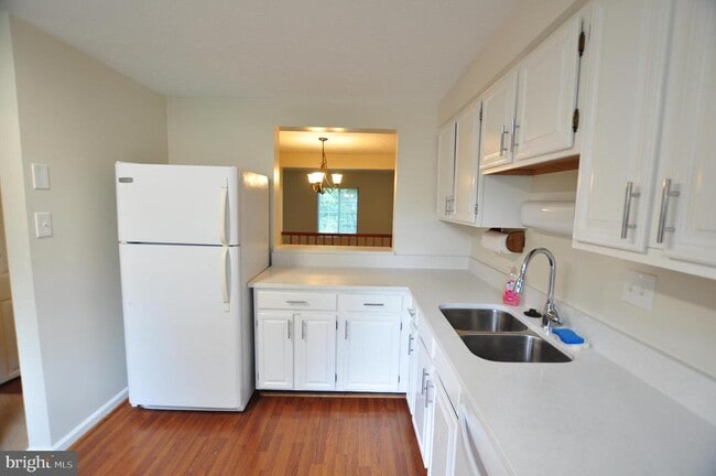 Building Photo - 17404 Founders Mill Dr