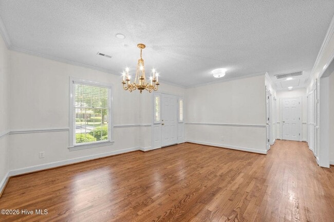 Building Photo - 809 Greenbriar Rd