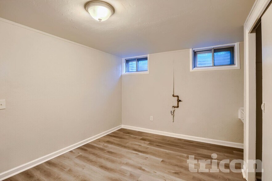 Building Photo - 432 28th Ave Ct